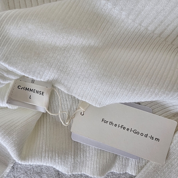 Commense Ribbed One-Shoulder Sweater Top White Size Large Trendy Minimalist - Picture 7 of 10